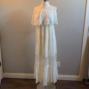 NWOT Pink Lily Strapless Dress